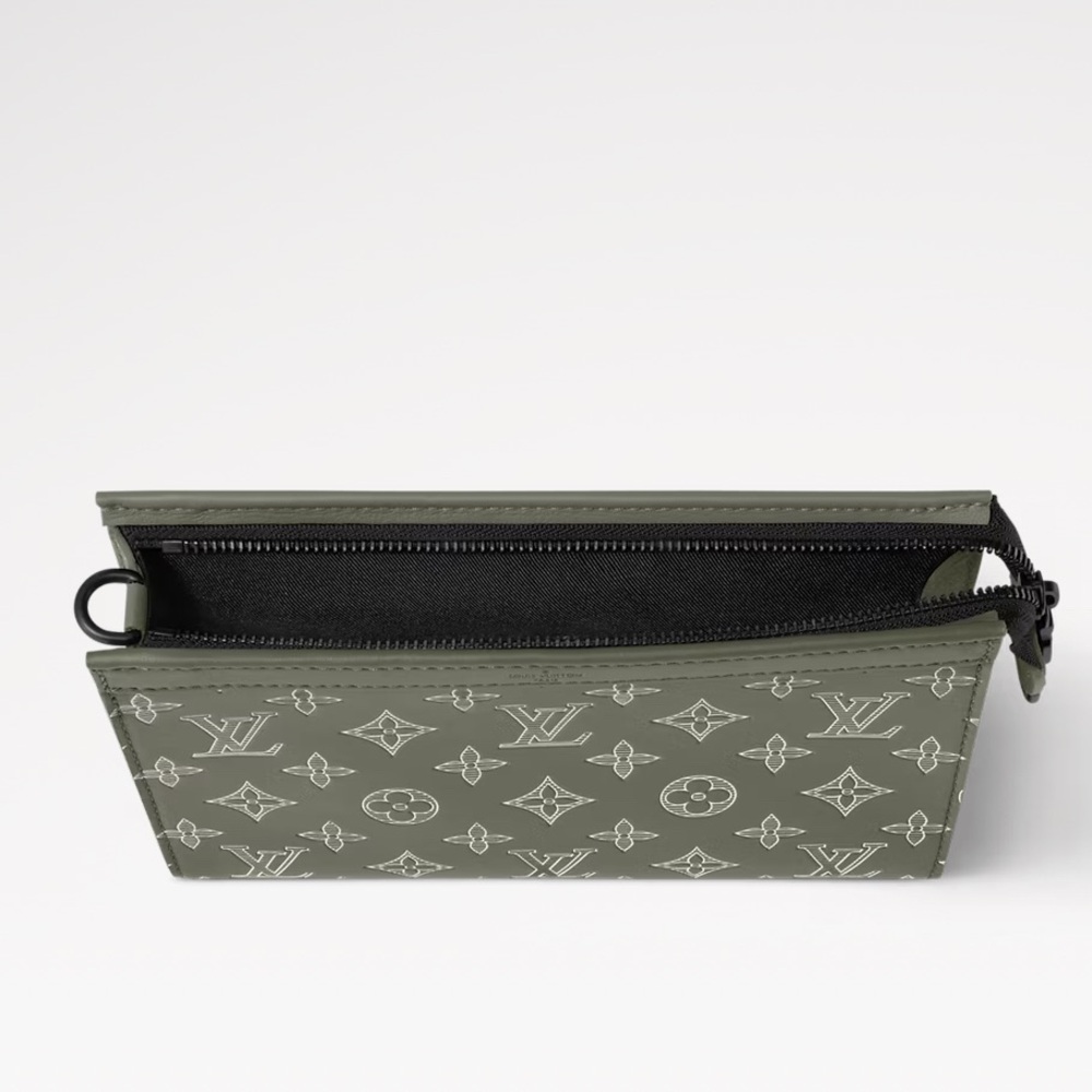 Louis Vuitton Gaston Wearable Wallet - Picture 4 of 6
